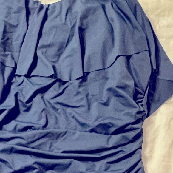 La Blanca - Navy Blue Side Ruched Swimsuit | 20W - Picture 3 of 4